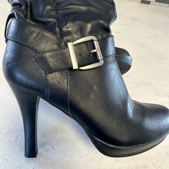 SO scrunched knee high boots size 6.5 - Picture 5 of 6